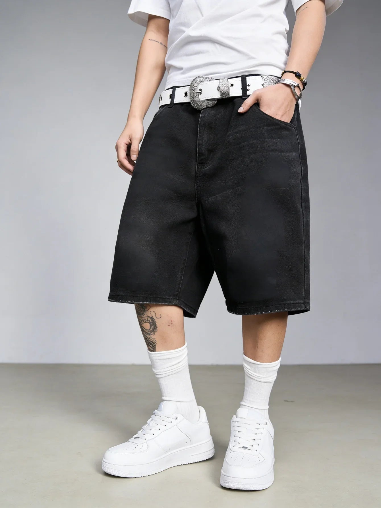 Everyday Black Denim Jorts